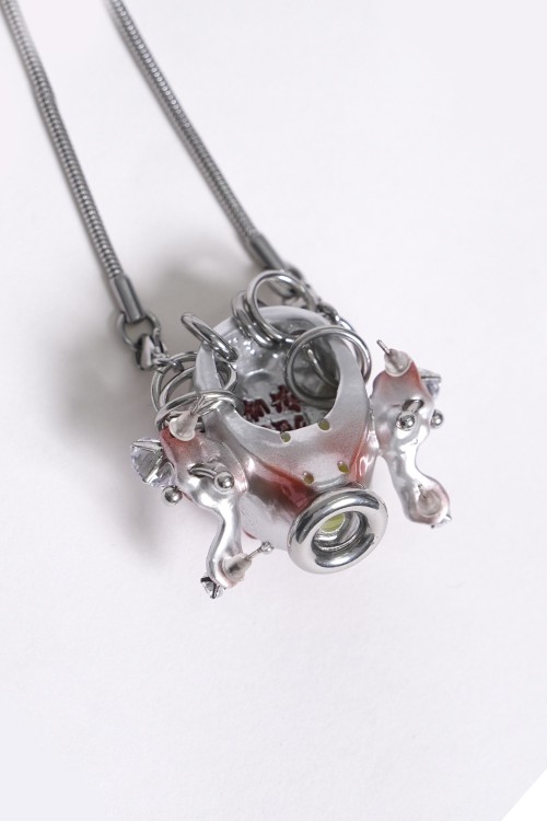 Collar Piercing Alien Head en Plateado - Devil Fashion