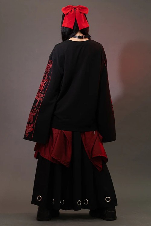 Garakuta Long Sleeve Top in Black x Red - ACDC Rag
