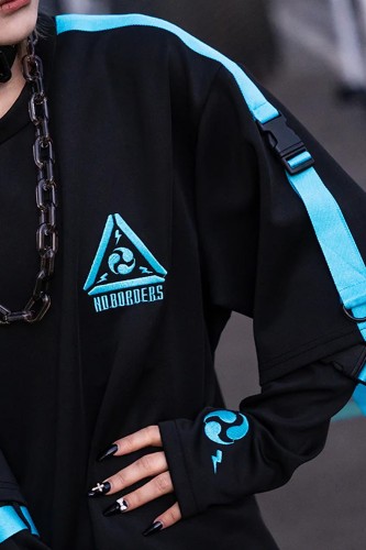 Camiseta Oversized Uzurai en Negro x Azul - ACDC Rag 2