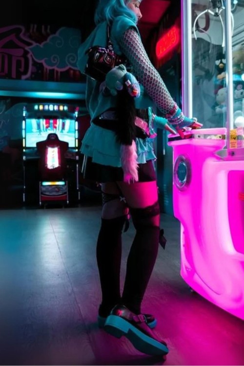 Mary Janes in Black x Turquoise - Hatsune Miku x Koi Footwear