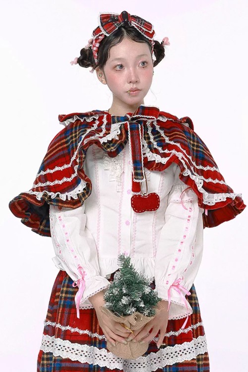 Winter Tartan Hooded Cape ~ SOS MEME CLUB