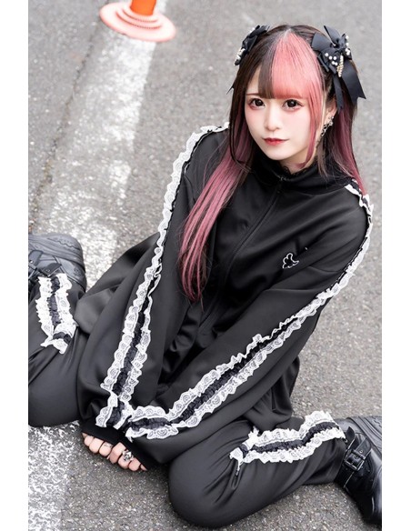 Magic Heart Zip-Up Jacket in Black - ACDC Rag