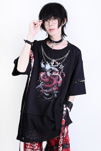 Camiseta Oversized Immortal Snake en Negro x Rojo - Jill Punk