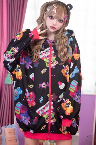 Chaqueta con Capucha Oversized Mad B-Day en Negro - ACDC RAG