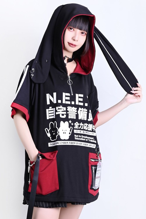 Top con Orejas Neet en Negro x Rojo - Jill Punk