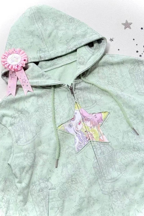 Star Hoodie in Green - Hashtag DDD x Oliwabiu