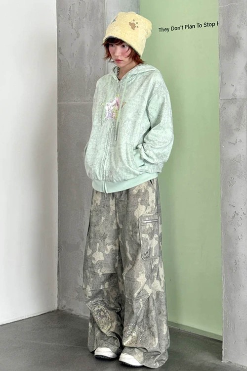 Sudadera con Capucha Star en Verde - Hashtag DDD x Oliwabiu