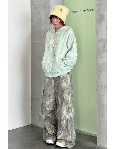 Star Hoodie in Green - Hashtag DDD x Oliwabiu