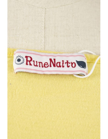 [2a mano] Camiseta con Print en Amarillo - Rune Naito