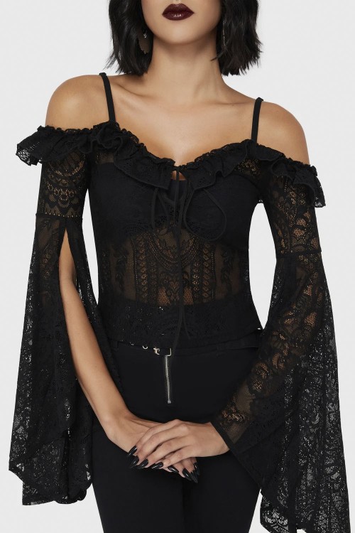 Top Bardot de Encaje Breathless en Negro- Killstar
