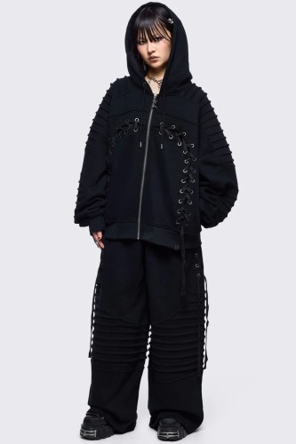 Vyre Hoodie in Black - Minga London 2