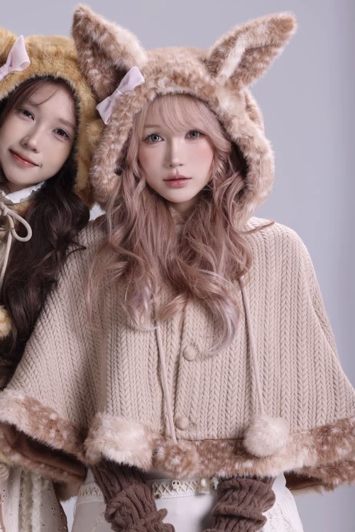 Lovely Deer Cape - Rose Island