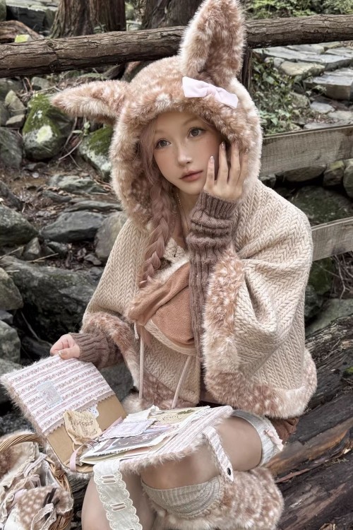 Capa Lovely Deer - Rose Island