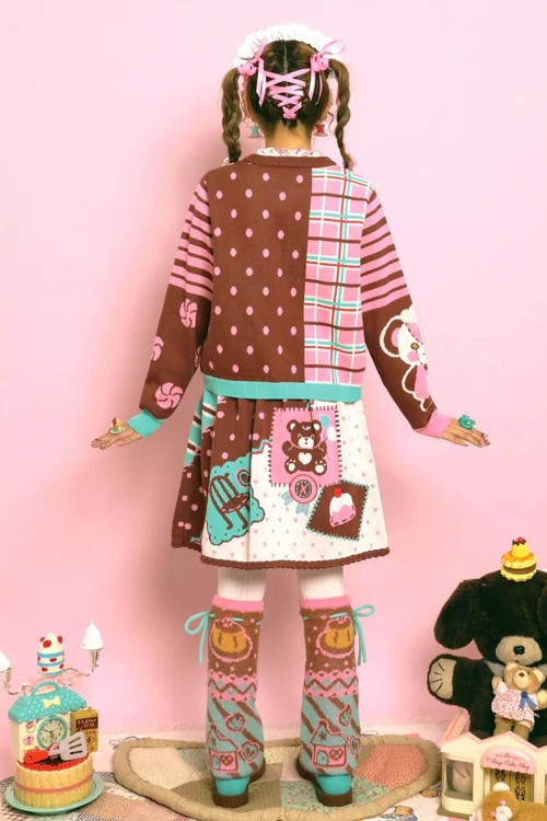 Tea and Biscuits Cardigan ~ Lutra Jump