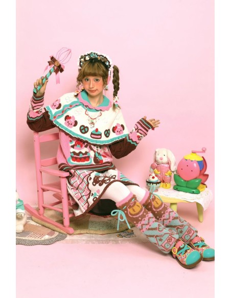 Choco Mint Strawberry Poncho Knit Sweater ~ Lutra Jump