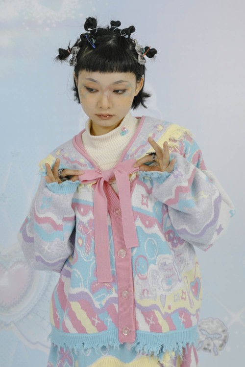 Girls Tribe Cardigan ~ Lutra Jump