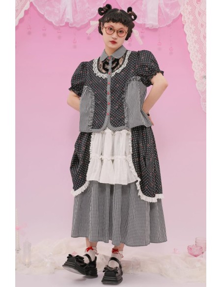 About Love Blouse in Black x White ~ Lutra Jump