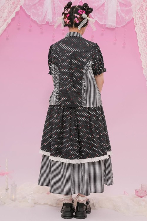 About Love Blouse in Black x White ~ Lutra Jump