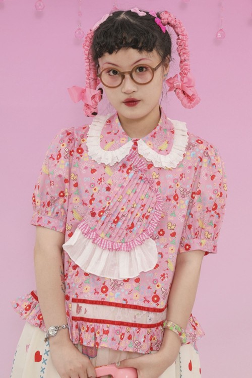 Paradise Lost Blouse Pink ~ Lutra Jump