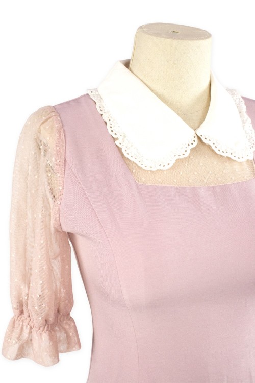 [2a mano] Vestido Ryousangata con Mangas Polka Dot en Rosa Empolvado - Rojita