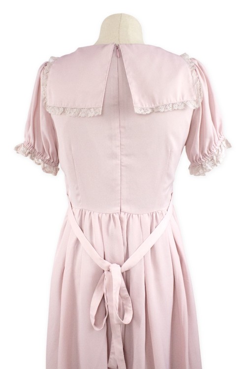 [2a mano] Vestido Ryousangata de Encaje Rosa Palo - Ank Rouge