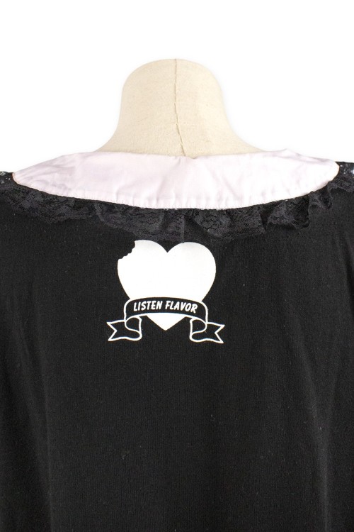 [2a mano] Top Heart Chocolate Gimme a Bite en Negro - Listen Flavor