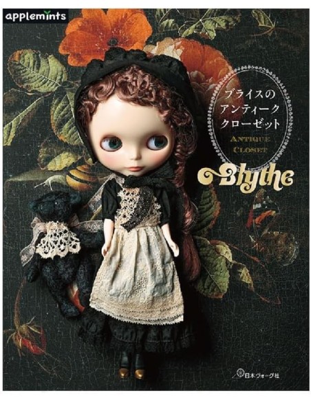 Book Blythe's Antique Closet