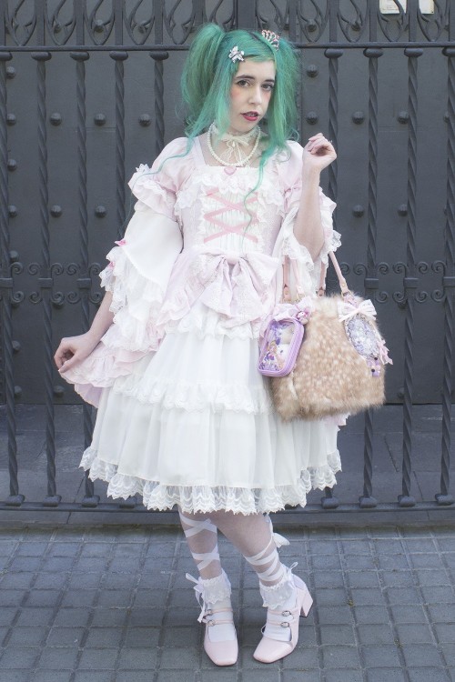Antique Doll Gothic OP Dress - Princess Pink x White (Madame Chocolat Exclusive)
