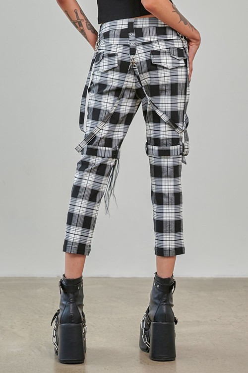 Nocturne Buckle Tartan 3/4 Length Trousers White x Black- Banned