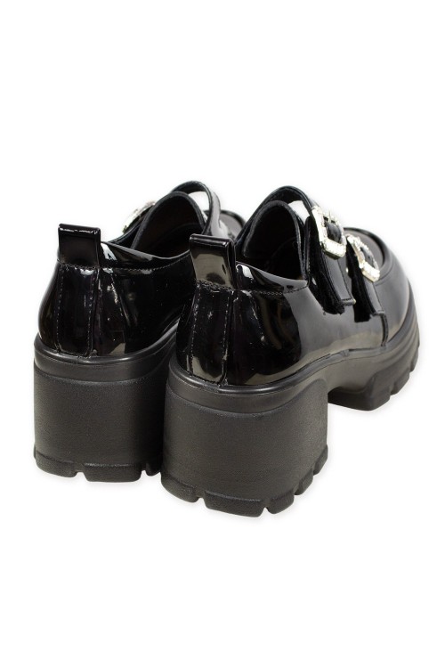 Jirai Patent Leather Shining Buckle Moccasins