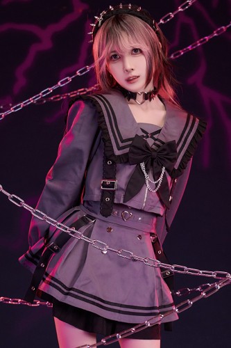 Set 2 Piezas: Top Seifuku + Falda Dark Night Sweetheart en Gris x Negro - Jill Punk