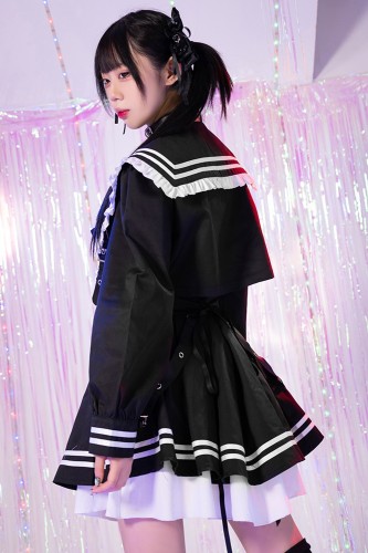 Set 2 Piezas: Top Seifuku + Falda Dark Night Sweetheart en Negro x Blanco - Jill Punk 2