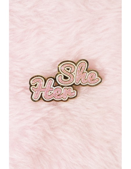 Pin She/Her - Rosa