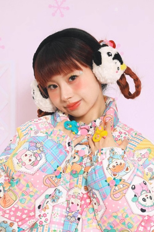 Panda School Earmuffs - Lutra Jump