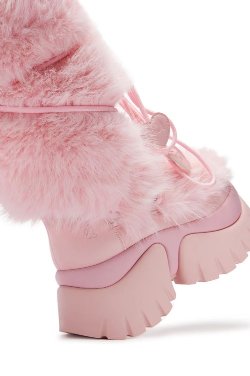 Kawaii Sasquatch Boots - Koi