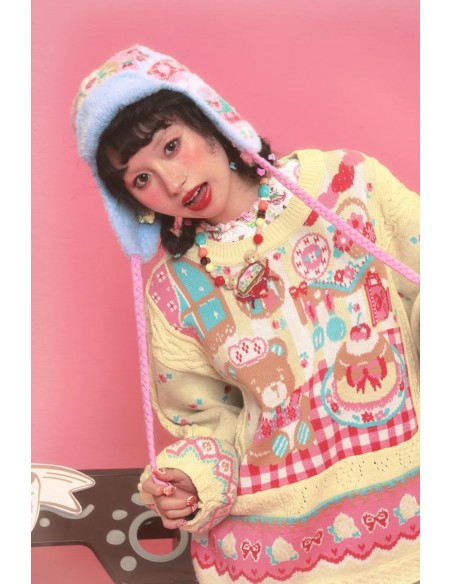 Cute Winter Knitted Hat ~ Lutra Jump