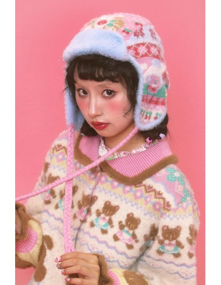 Cute Winter Knitted Hat ~ Lutra Jump