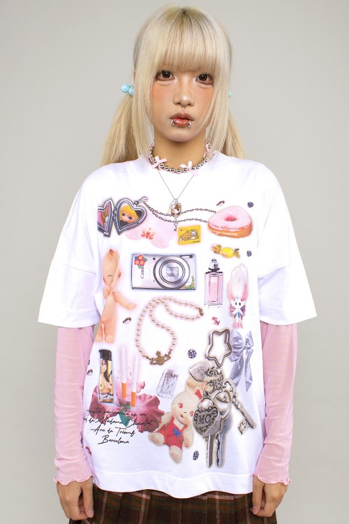 Girl's Clutter Oversize T-Shirt ~ Souvenir