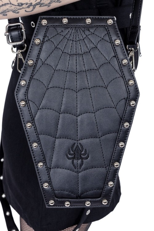 Mochila Web Weaver - Heartless