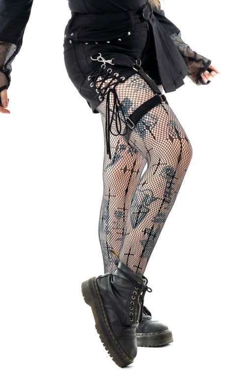 Blair Shorts with Garter and Skirt - Vixxsin