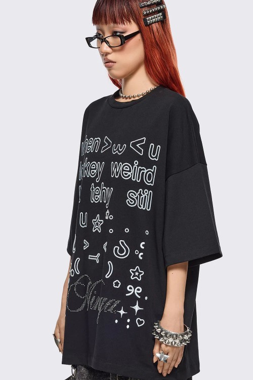 Camiseta Oversized Lowkey Weird - Minga London