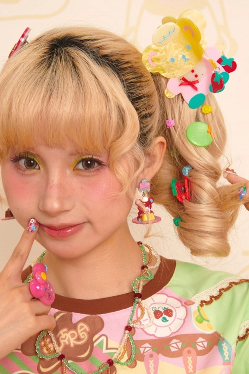 Chef Bear Hair Clip ~ Lutra Jump