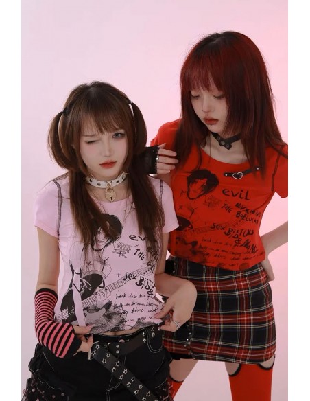 Top Punk Rock Girl en Rojo - Evil Tooth