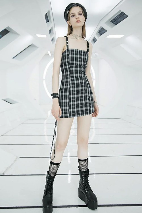 Claudia Tartan Dress in Black x Grey - Punk Rave